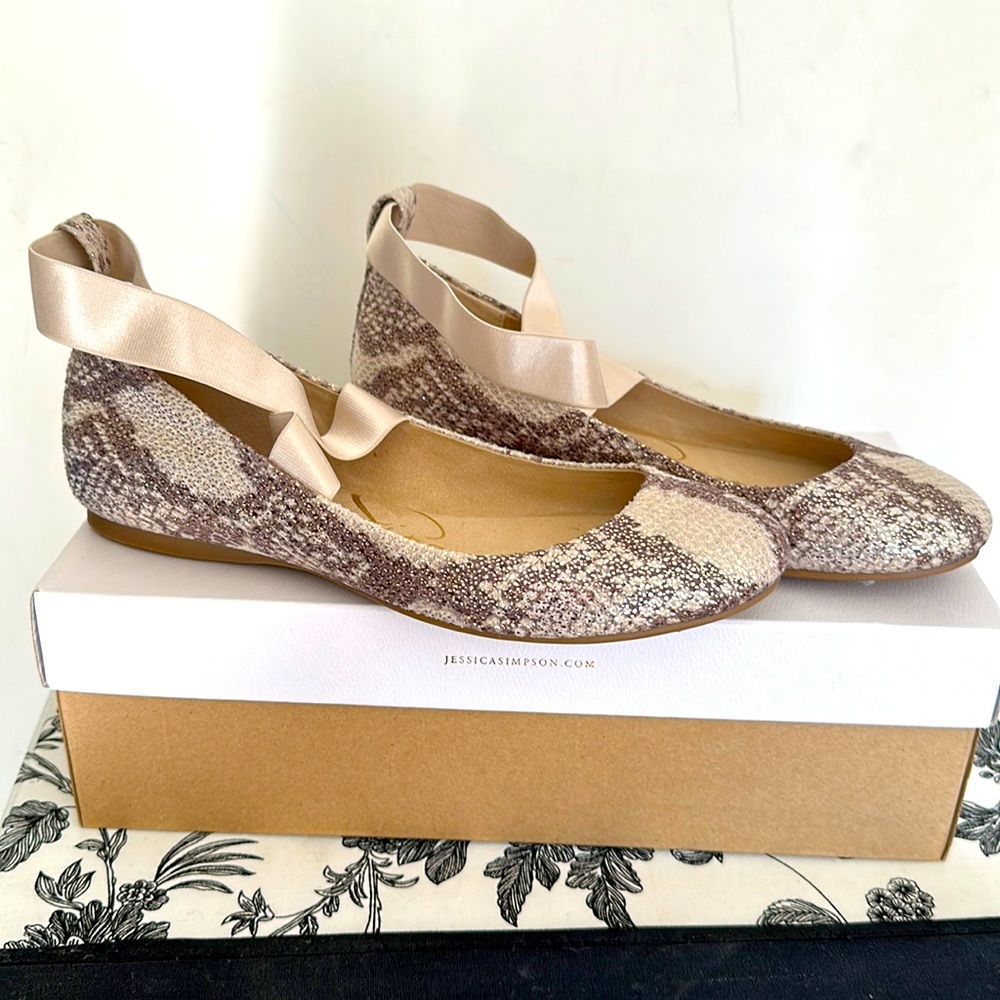 NWOT. Brand new. Jessica Simpson ballet cross strap flat. Size 7 1/2.